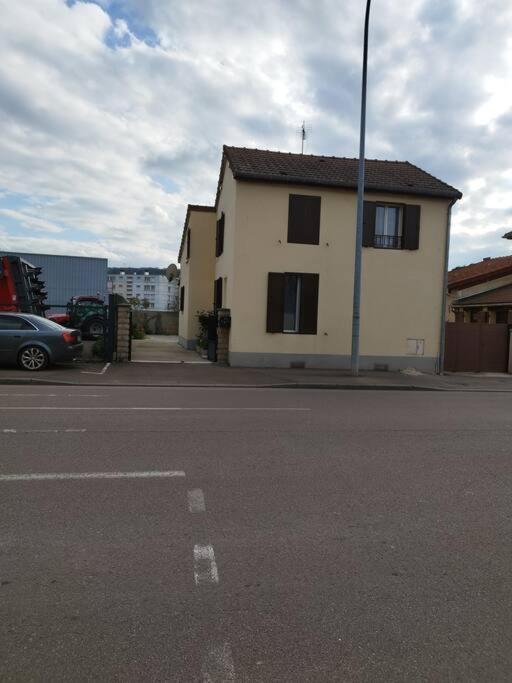 L'Hirondelle Du Faubourg Villa Bar-sur-Aube Eksteriør billede